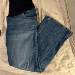 Brand new- Old Navy Maternity Jean- Size 14